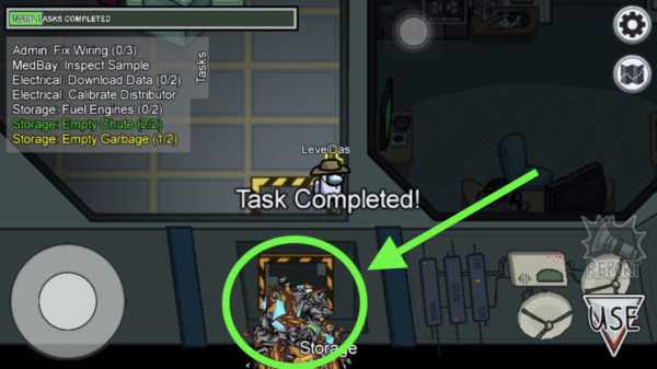 Rengarenk astronotların görev yaptığı ekran